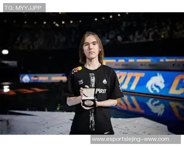 电竞实时数据揭秘FPX战队在CSGO赛事中的最新状态与表现分析